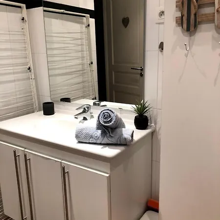 Beauregard Homestay Paris